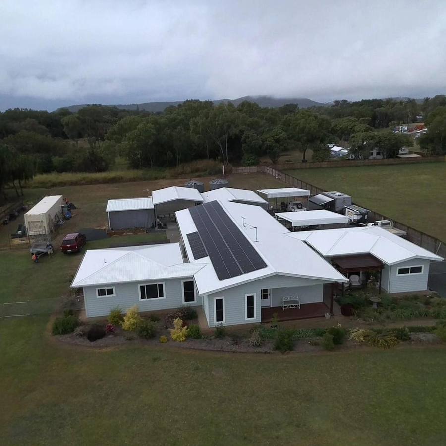 Homestead rooftop array — Grid-connect solar · Western QLD — Rising Sun Electrical